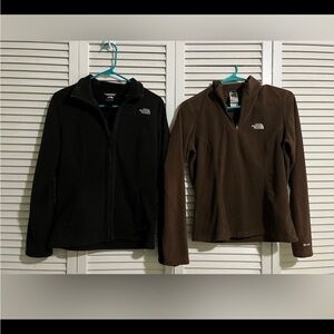 Lot of 2 Woman's Northface Jacket/ Pullover Size Small